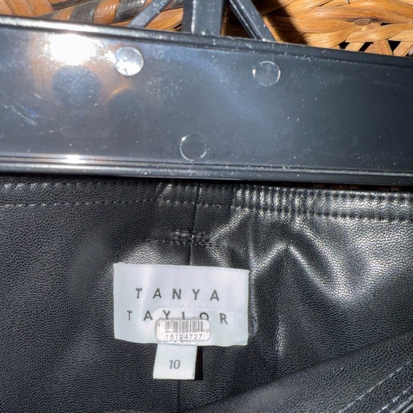 Tanya Taylor Hudson Skirt – Black Faux Leather | Size 10 - Picture 8 of 8